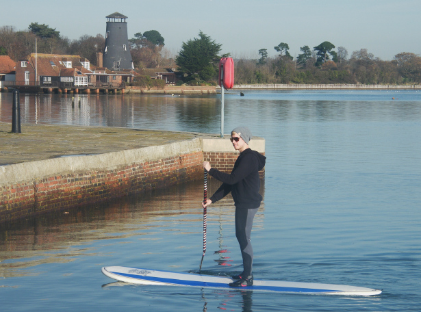 tony-crook-flat-day-winter-sup-fun-in-chichester-harbour2