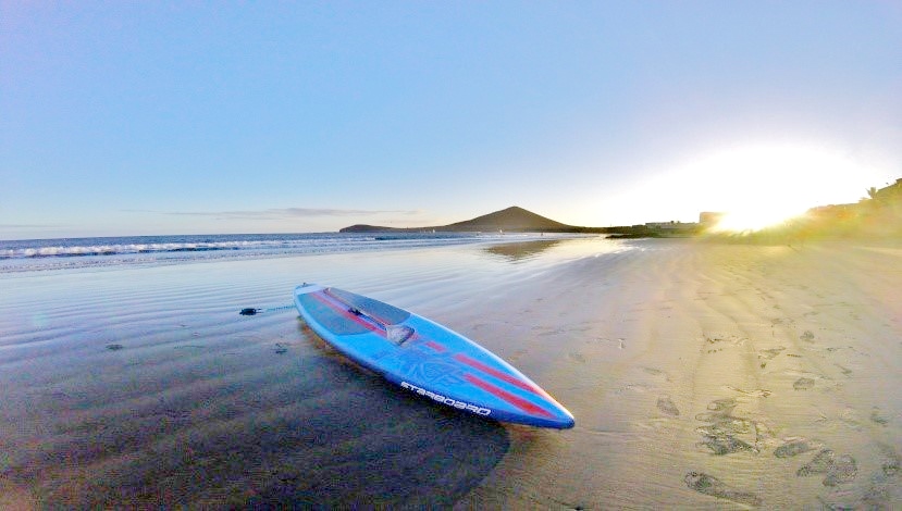 Starboard Astro Racer 2016 – team rider Ben Pye's first look – SUP