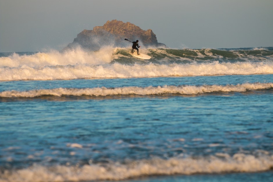 Alex Murray winter waves