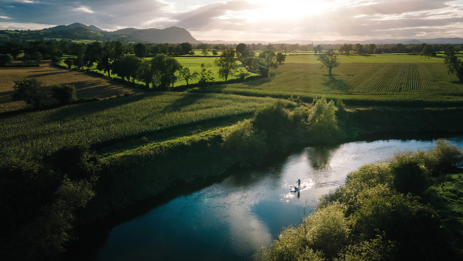 Cal Major on the River Severn