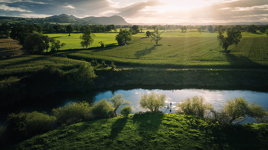 Cal Major on the River Severn