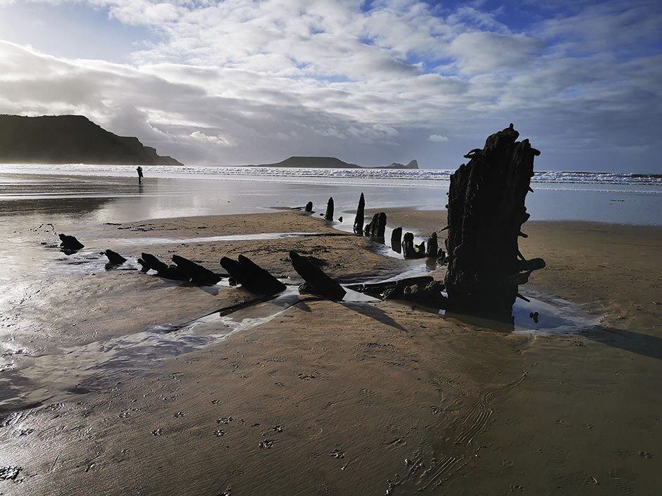 The wreck of Helvetia, a Norwegian oak barque
