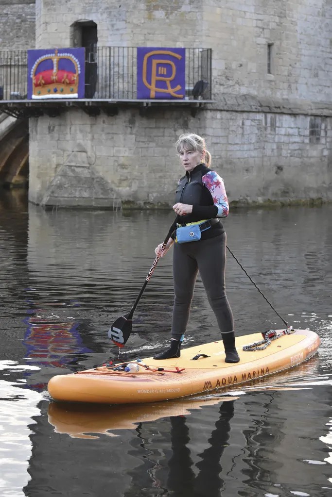 Aqua Marina Fusion 10’10” x 32” x 6” iSUP 2023