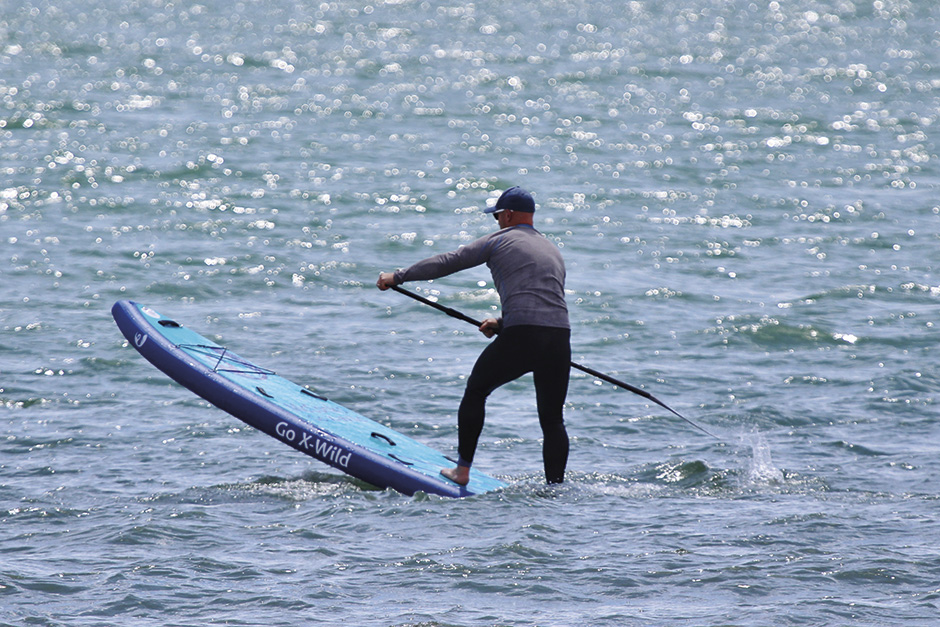 Tail sink pivot turn